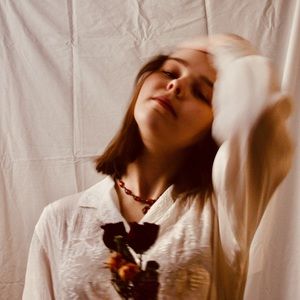 Meet your Posher, Claire